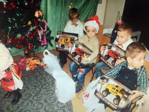 Mos Craciun esti TU!